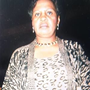 Meet your Posher, Angie